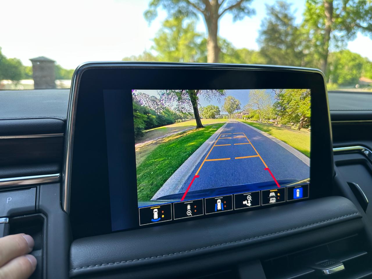 Chevrolet Suburban 4WD 4dr Z71 2022