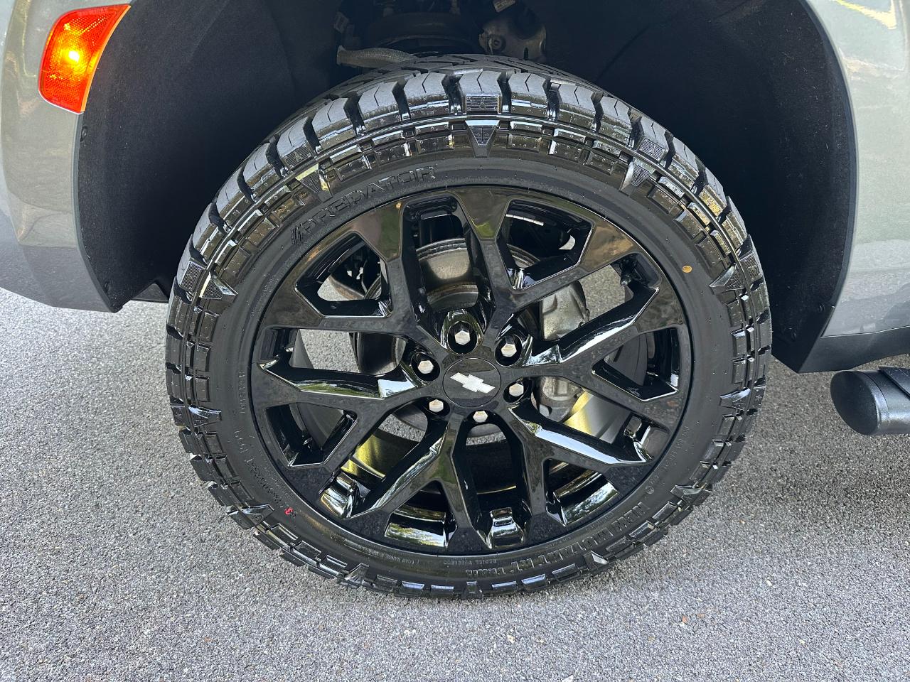 Chevrolet Suburban 4WD 4dr Z71 2022