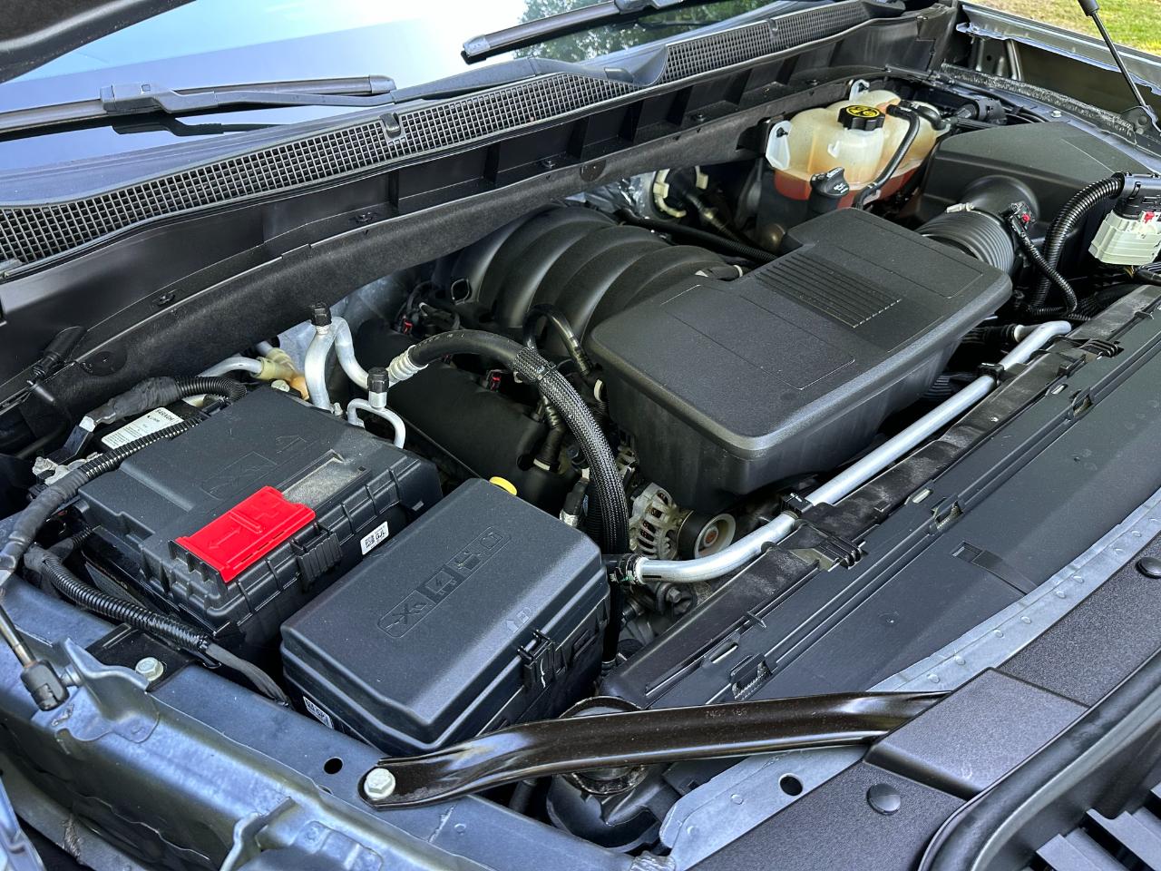 Chevrolet Suburban 4WD 4dr Z71 2022