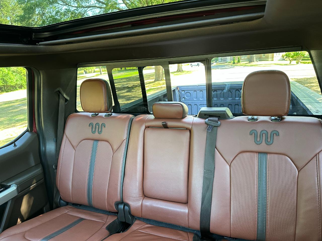 Ford Super Duty F-350 DRW King Ranch 4WD Crew Cab 8' Box 2019