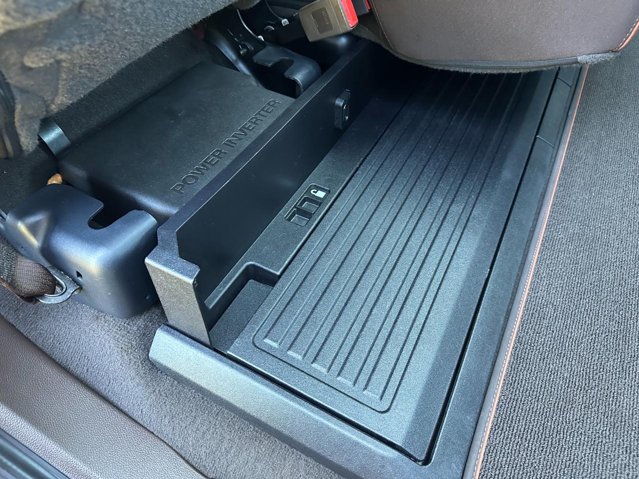 Ford Super Duty F-350 DRW King Ranch 4WD Crew Cab 8' Box 2019