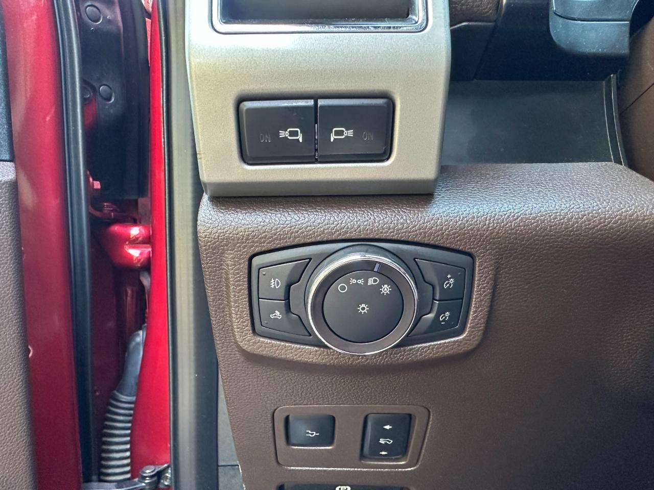 Ford Super Duty F-350 DRW King Ranch 4WD Crew Cab 8' Box 2019