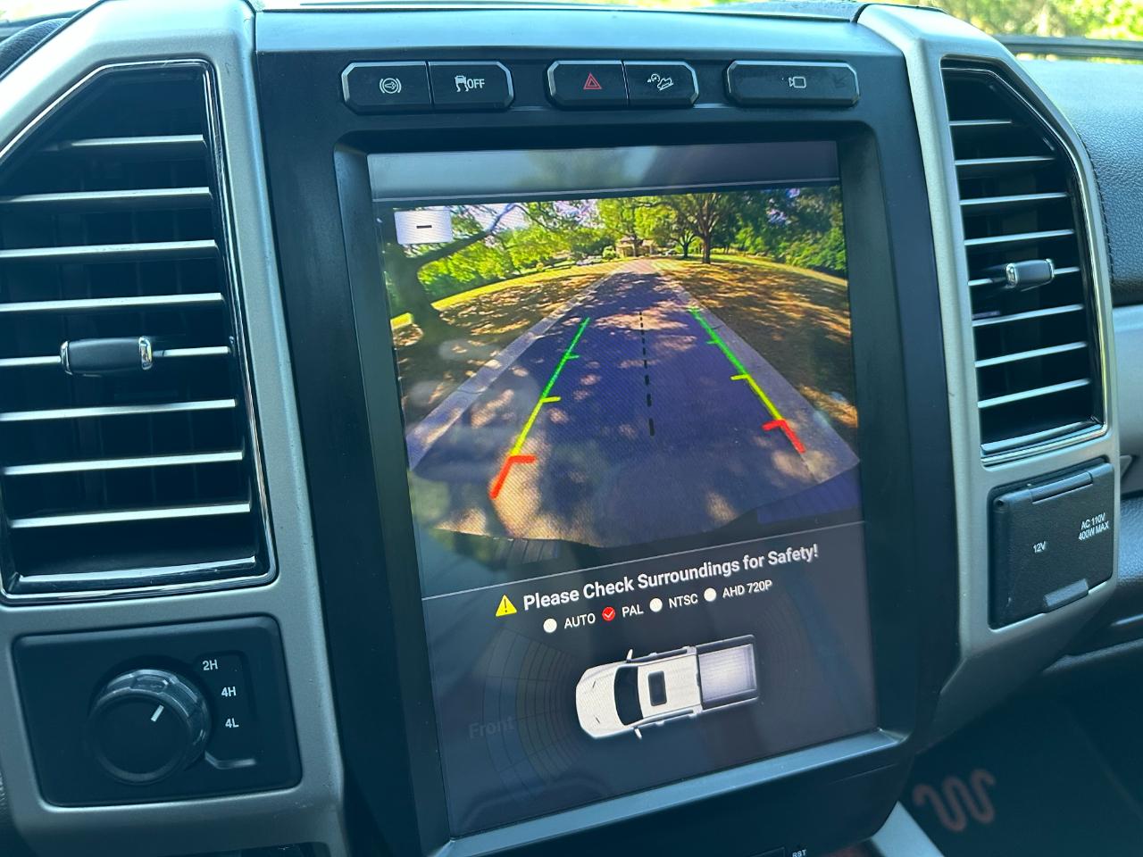 Ford Super Duty F-350 DRW King Ranch 4WD Crew Cab 8' Box 2019