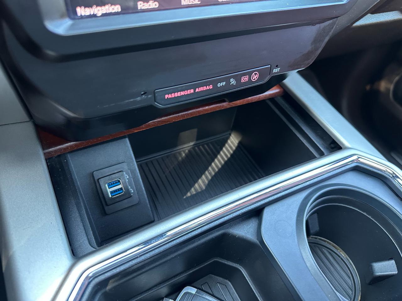 Ford Super Duty F-350 DRW King Ranch 4WD Crew Cab 8' Box 2019