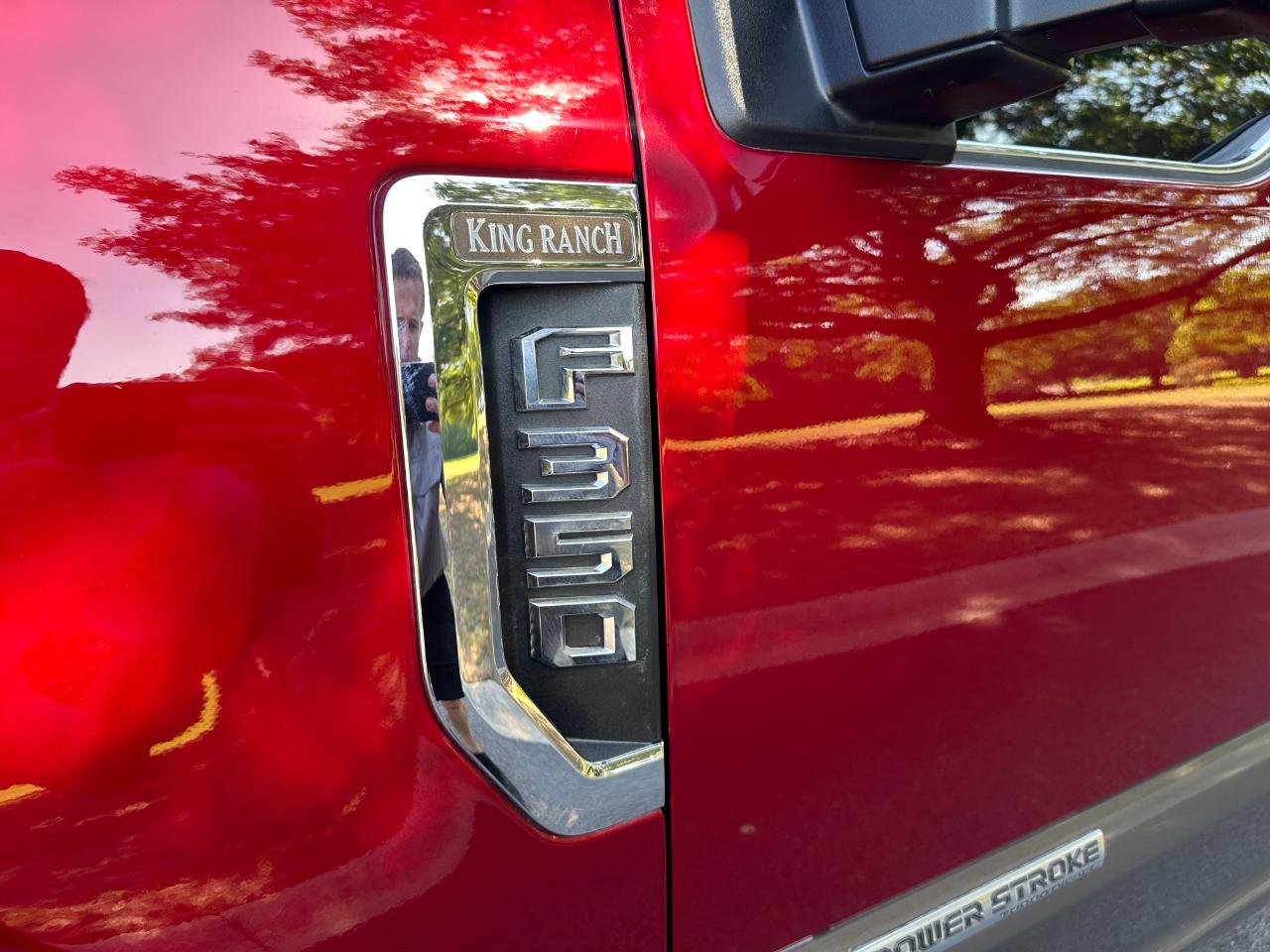 Ford Super Duty F-350 DRW King Ranch 4WD Crew Cab 8' Box 2019