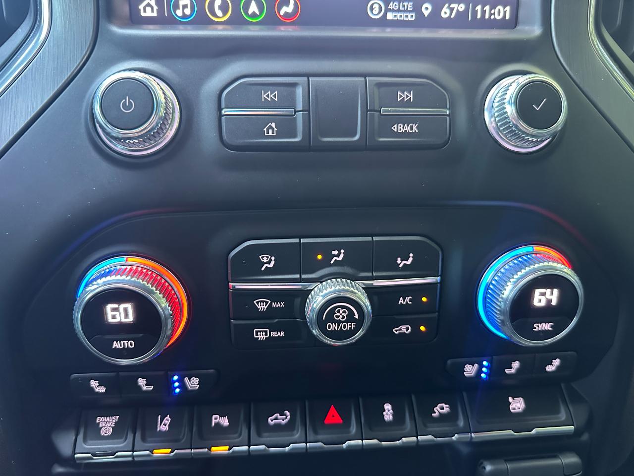 GMC Sierra 3500HD 4WD Crew Cab 172" Denali 2022