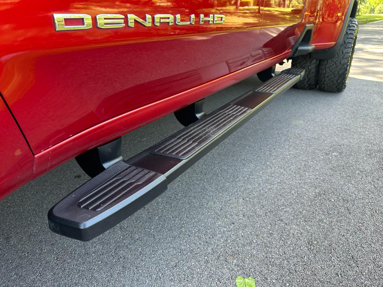 GMC Sierra 3500HD 4WD Crew Cab 172" Denali 2022