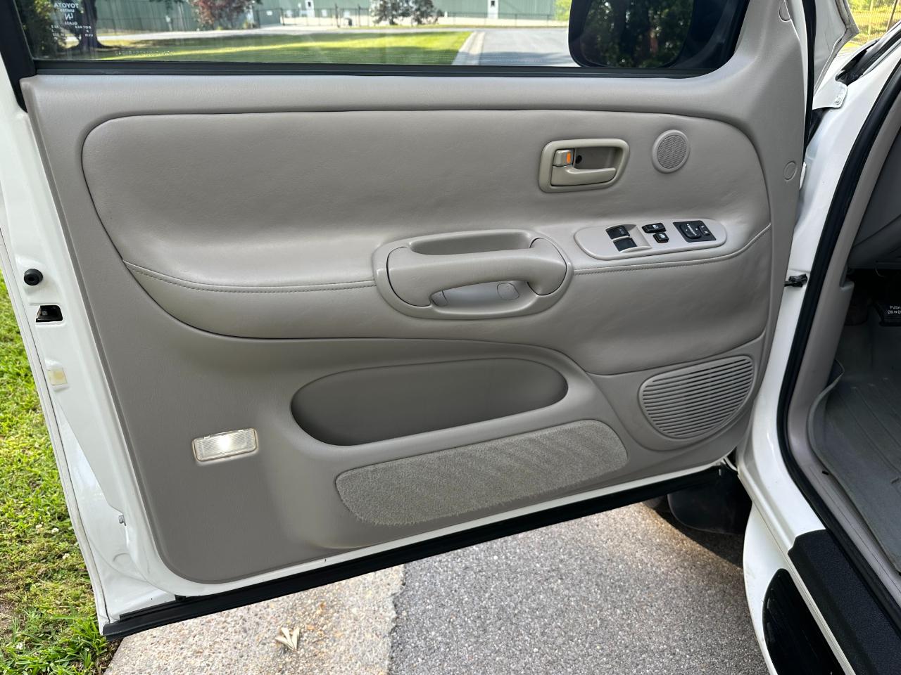 Toyota Tundra Access Cab V8 Auto Ltd (Natl) 2001