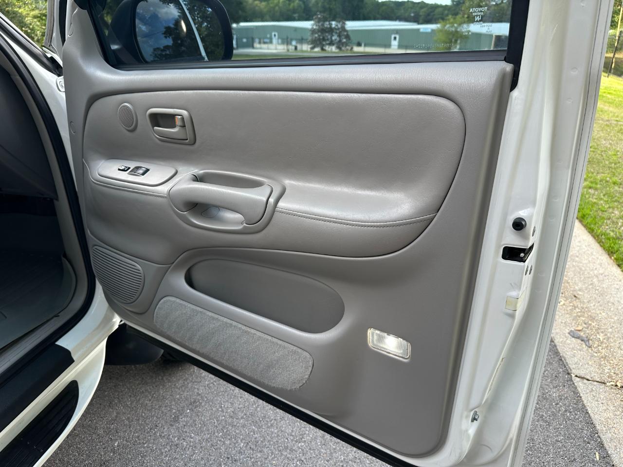 Toyota Tundra Access Cab V8 Auto Ltd (Natl) 2001