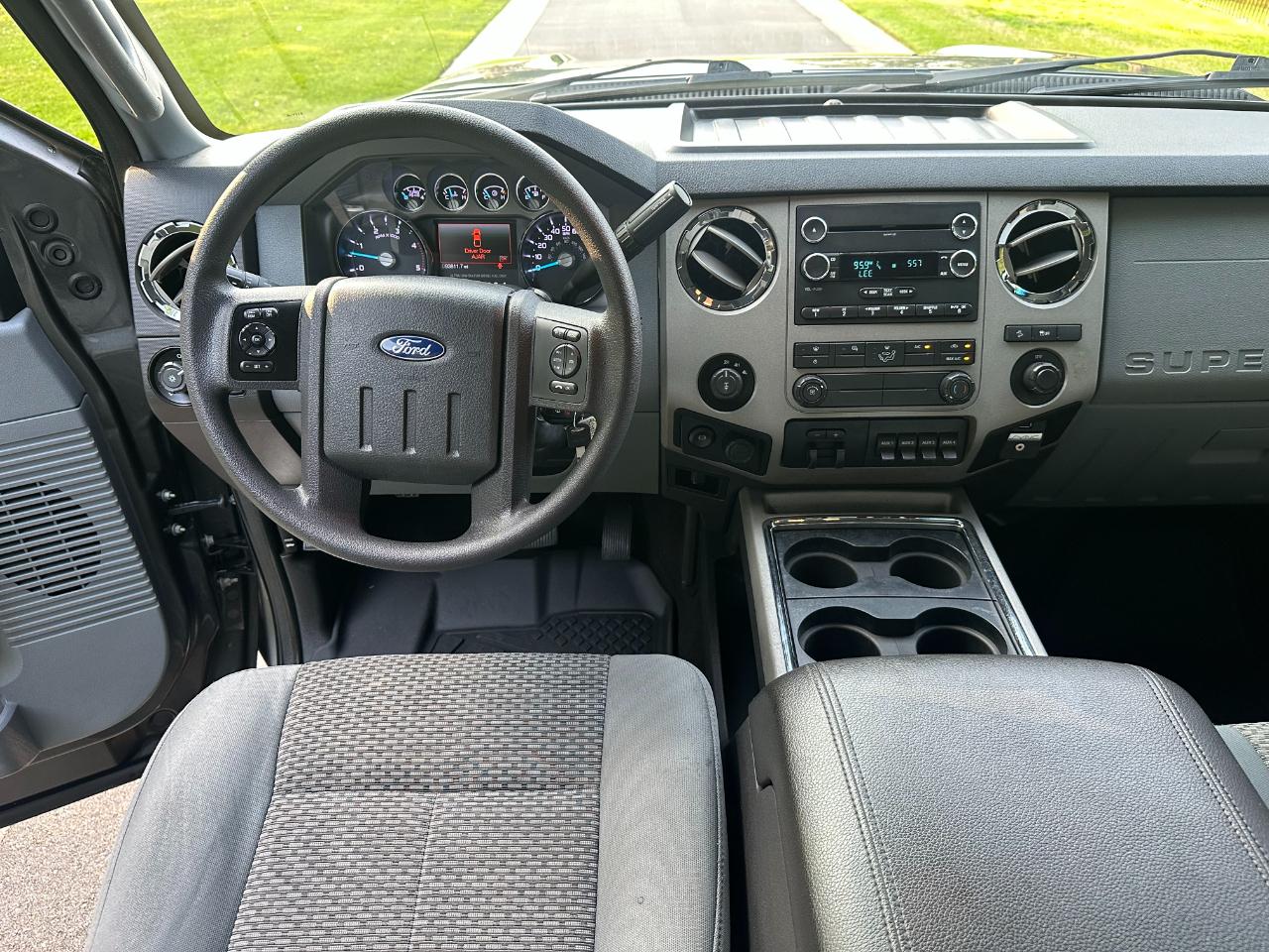 Ford Super Duty F-250 SRW 4WD Crew Cab 156" XLT 2016