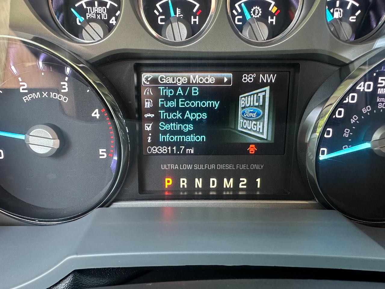 Ford Super Duty F-250 SRW 4WD Crew Cab 156" XLT 2016