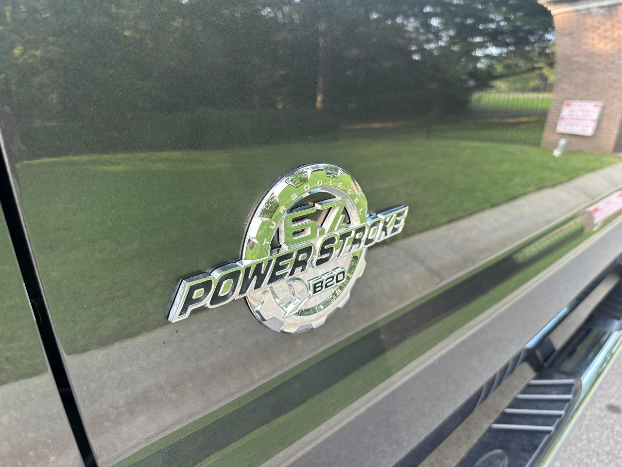 Ford Super Duty F-250 SRW 4WD Crew Cab 156" XLT 2016