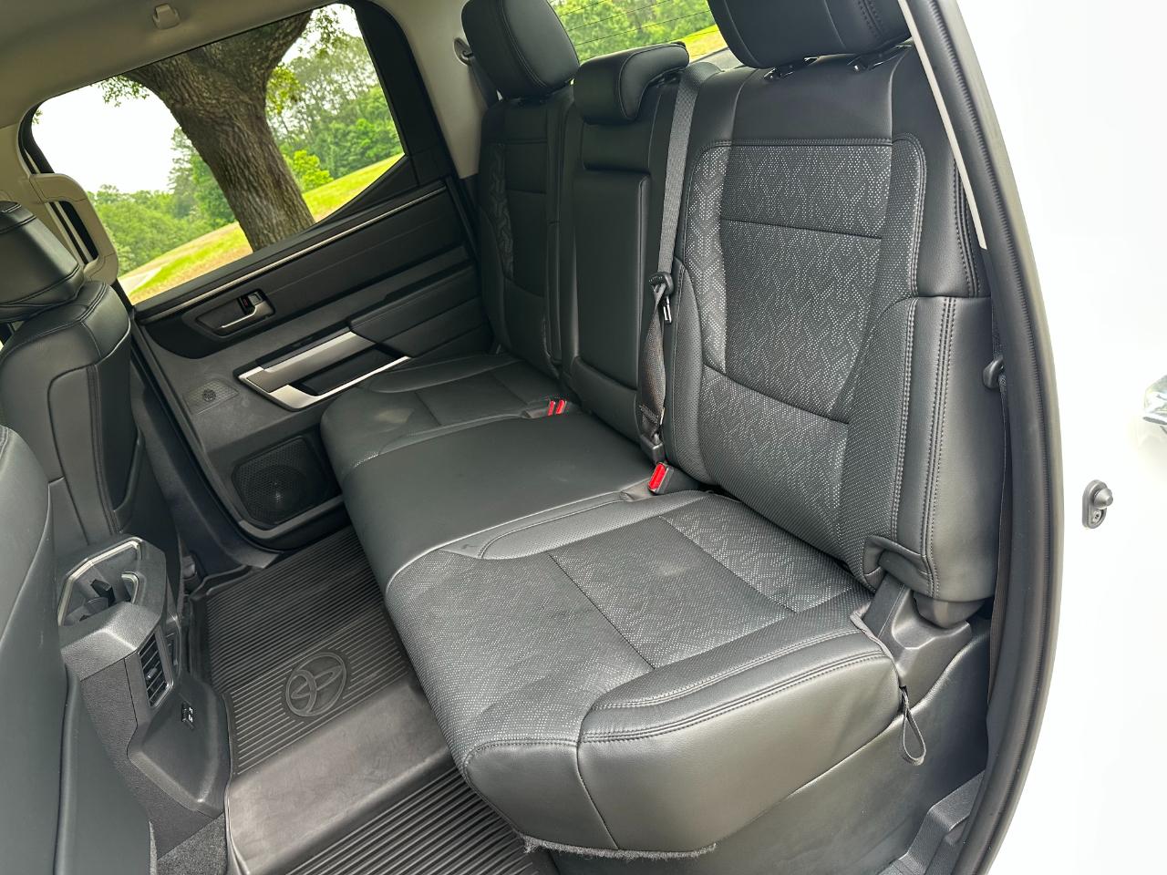 Toyota Tundra 4WD SR5 CrewMax 5.5' Bed (Natl) 2024