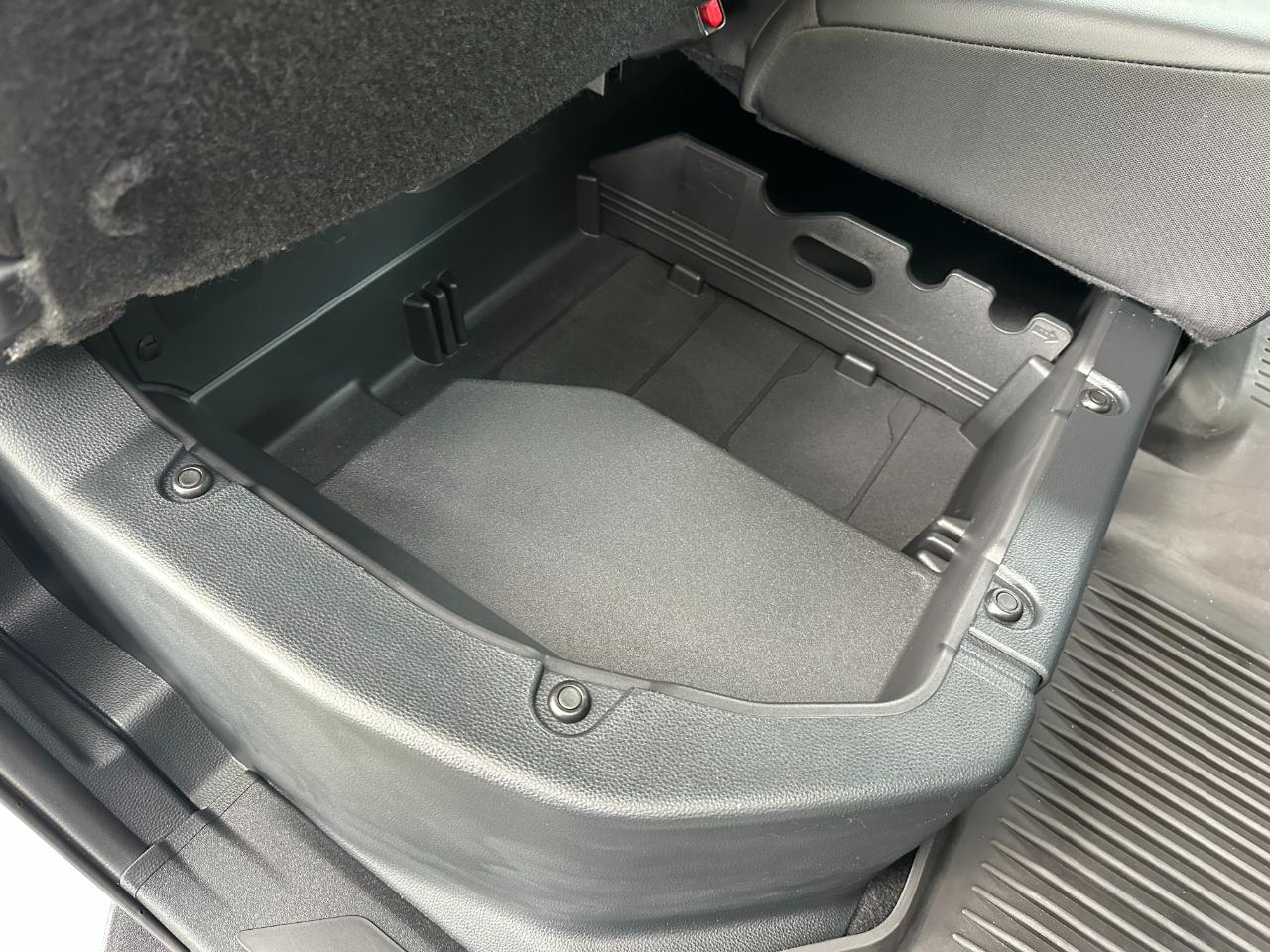 Toyota Tundra 4WD SR5 CrewMax 5.5' Bed (Natl) 2024