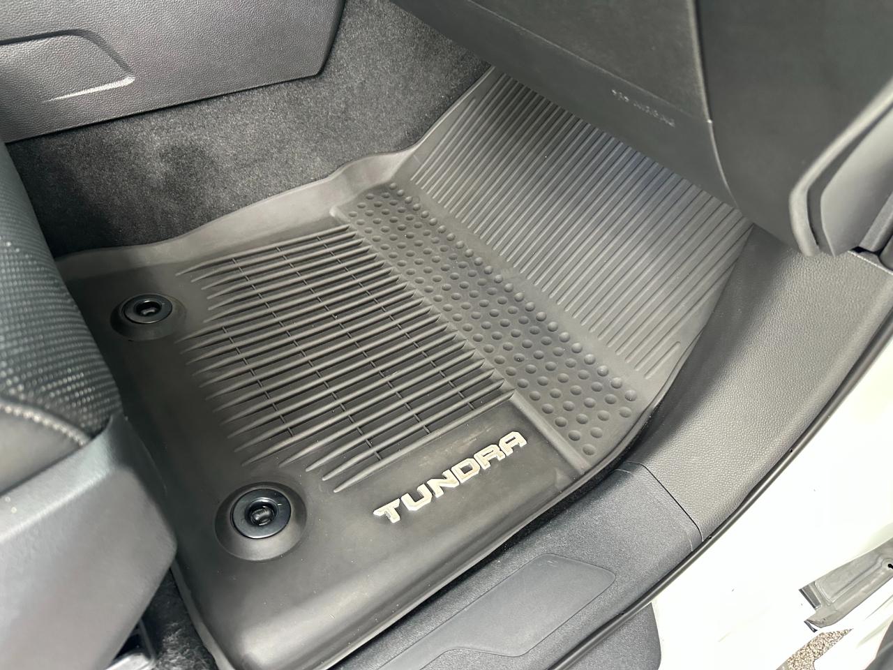 Toyota Tundra 4WD SR5 CrewMax 5.5' Bed (Natl) 2024