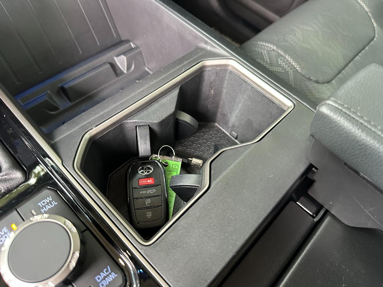 Toyota Tundra 4WD SR5 CrewMax 5.5' Bed (Natl) 2024