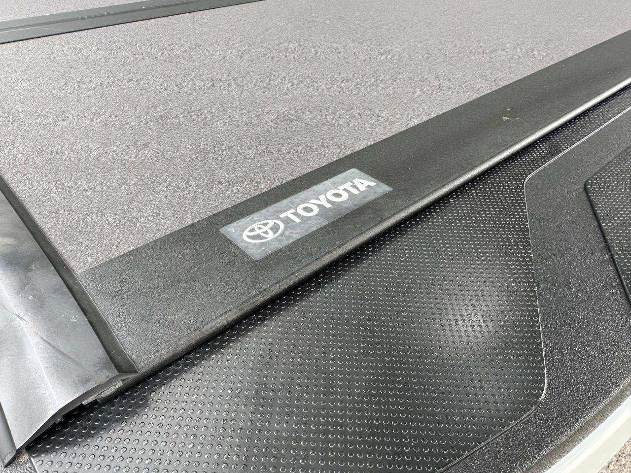 Toyota Tundra 4WD SR5 CrewMax 5.5' Bed (Natl) 2024