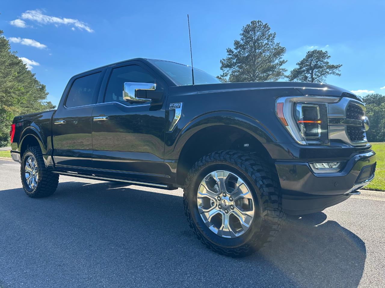 Ford F-150 Platinum 4WD SuperCrew 5.5' Box 2022