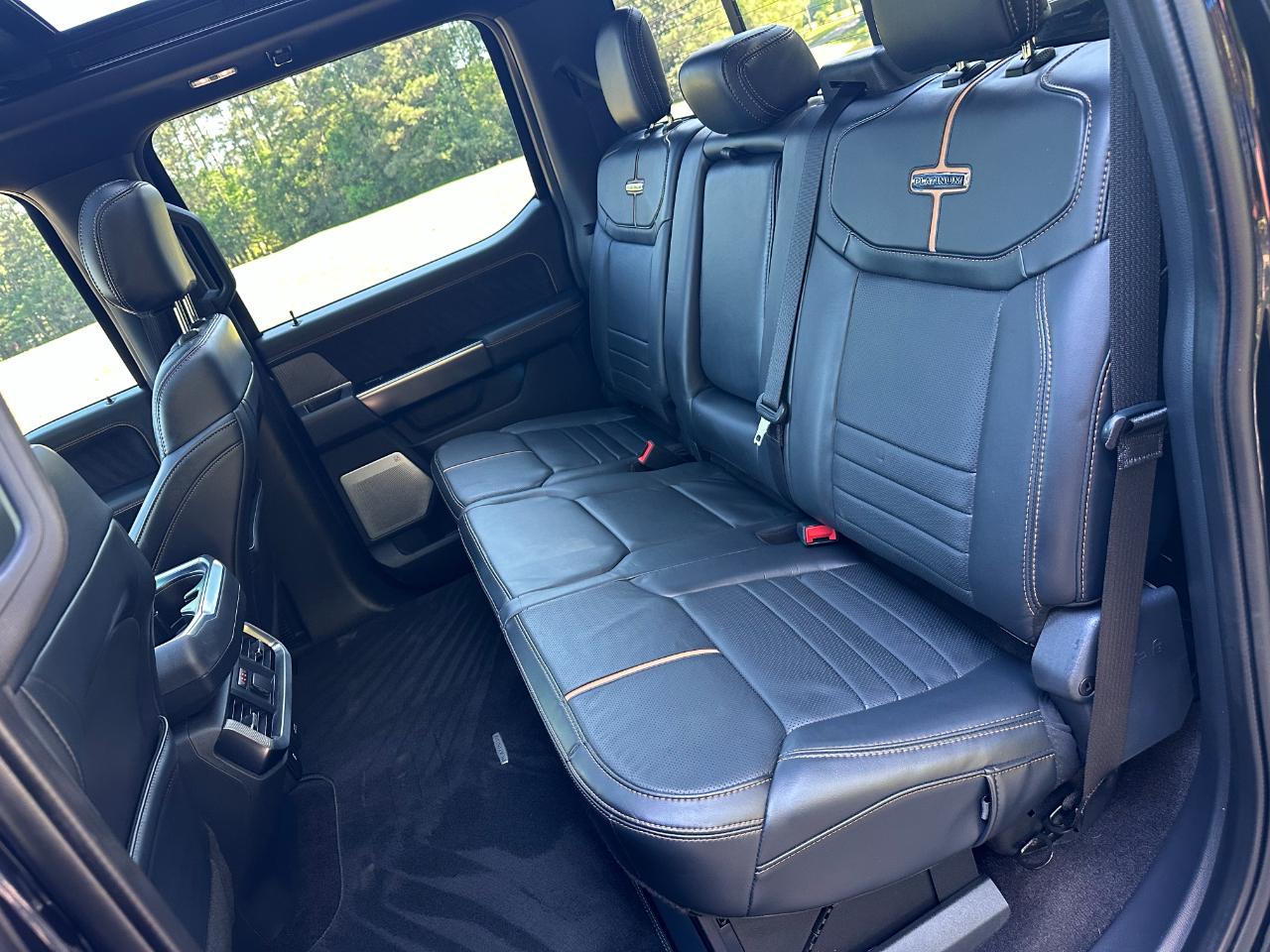 Ford F-150 Platinum 4WD SuperCrew 5.5' Box 2022