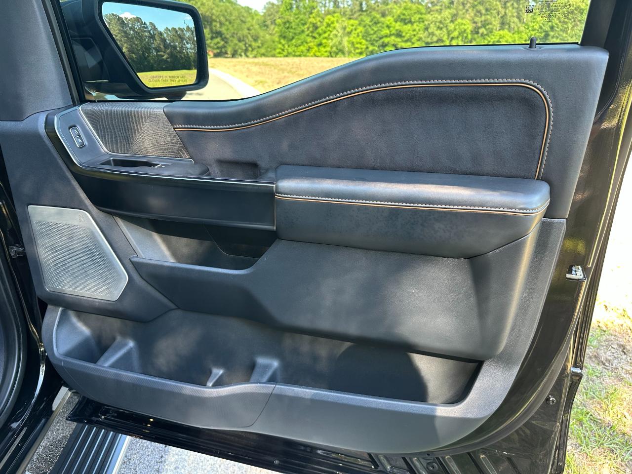 Ford F-150 Platinum 4WD SuperCrew 5.5' Box 2022