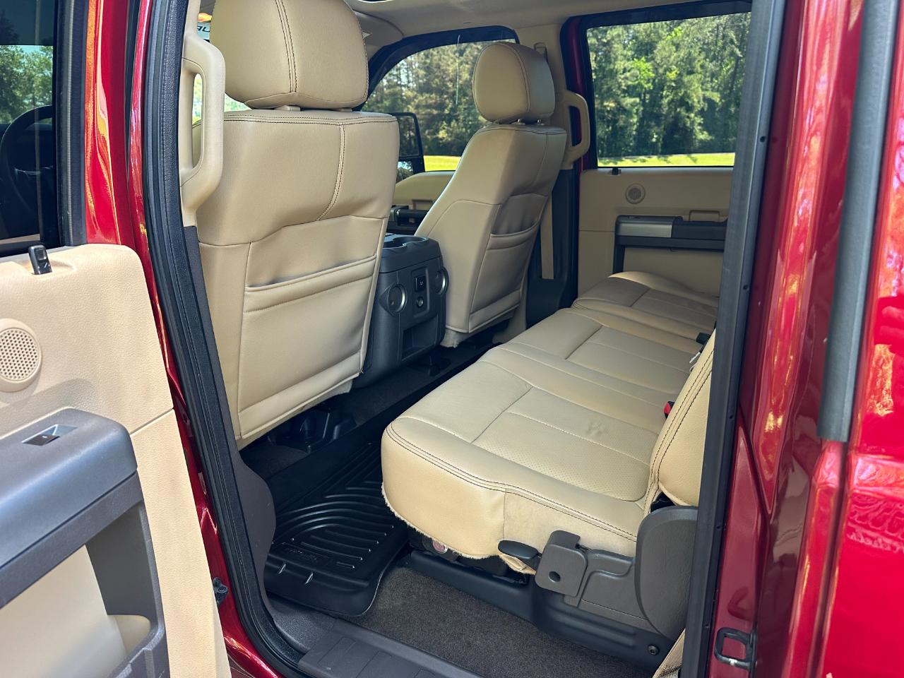 Ford Super Duty F-250 SRW 4WD Crew Cab 156" Lariat 2015
