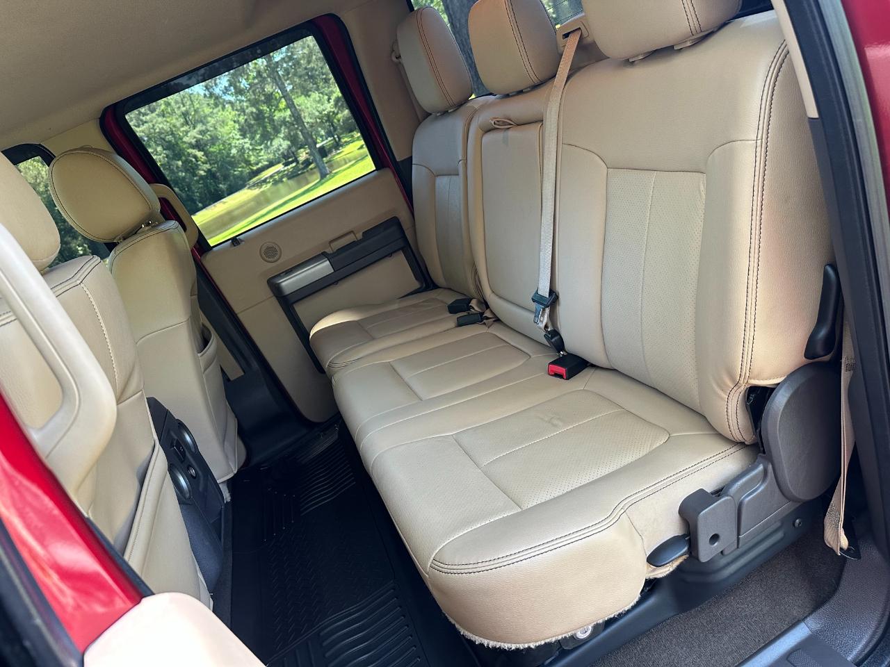 Ford Super Duty F-250 SRW 4WD Crew Cab 156" Lariat 2015