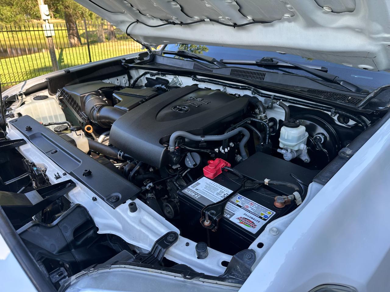 Toyota Tacoma 4WD SR5 Double Cab 5' Bed V6 AT (Natl) 2021