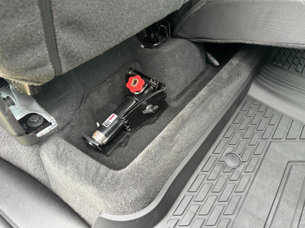 GMC Sierra 2500HD 4WD Crew Cab 159" AT4 2024