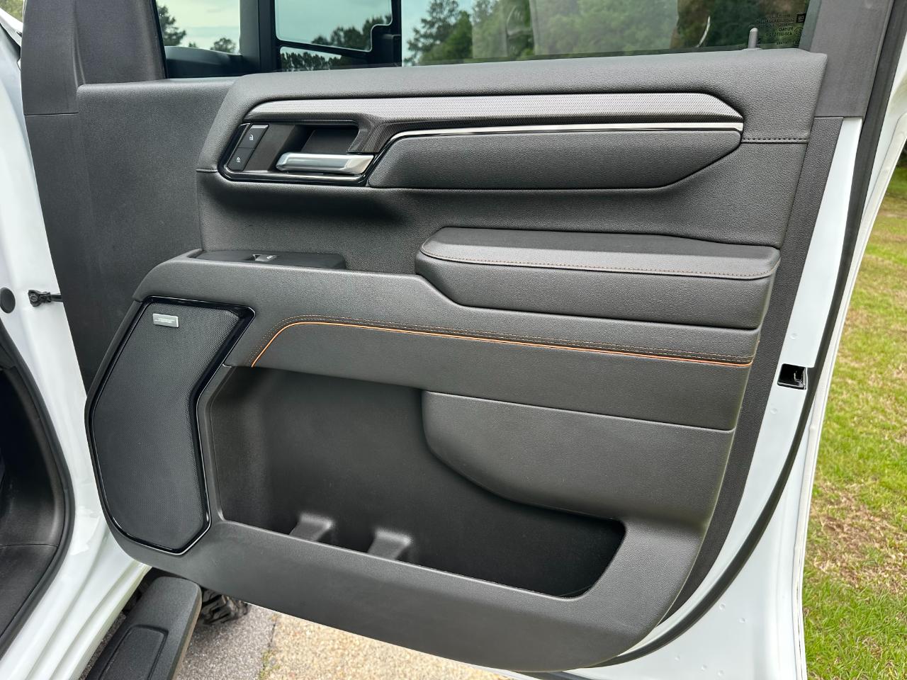 GMC Sierra 2500HD 4WD Crew Cab 159" AT4 2024