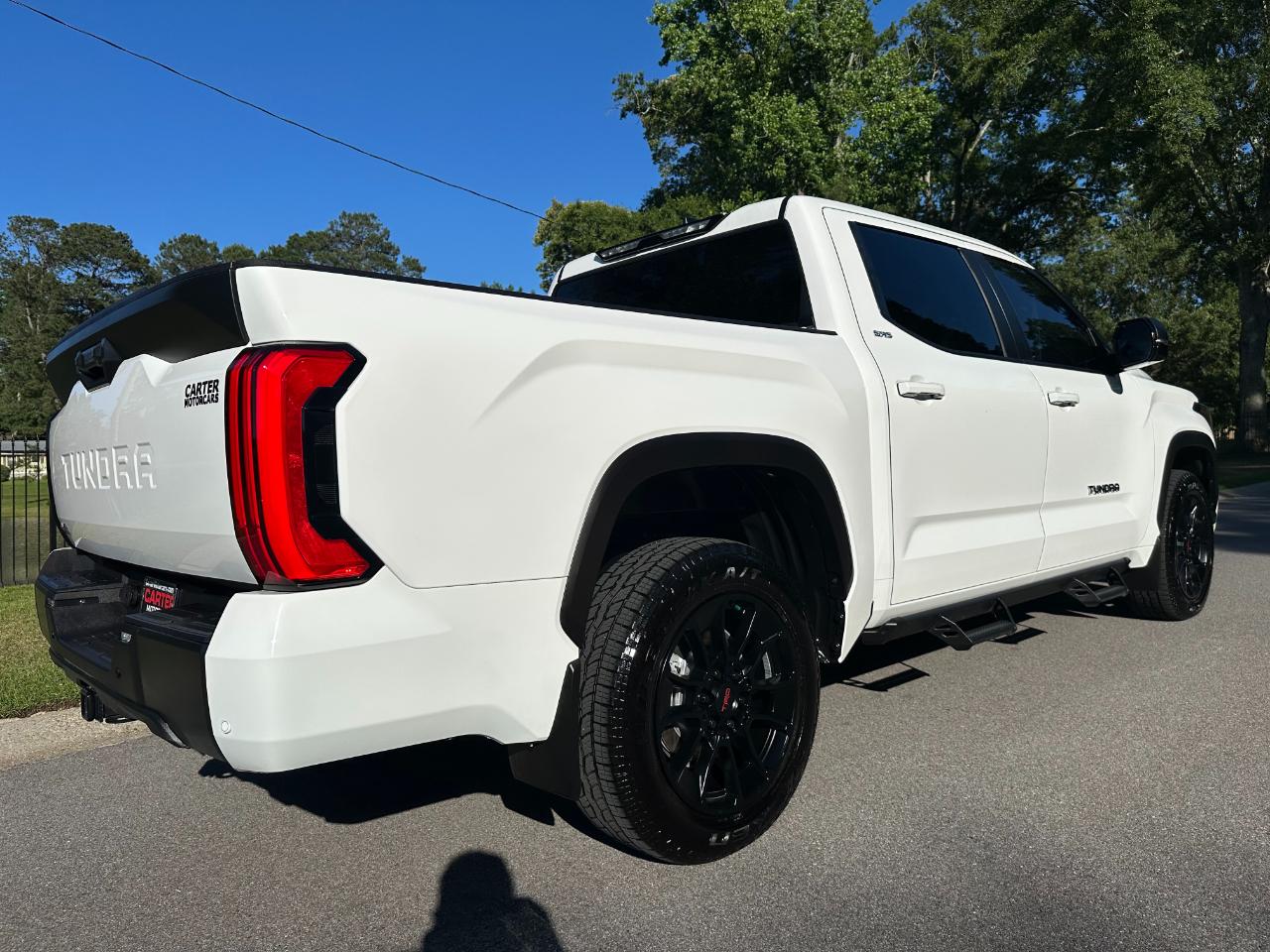 Toyota Tundra 4WD SR5 CrewMax 5.5' Bed (Natl) 2026