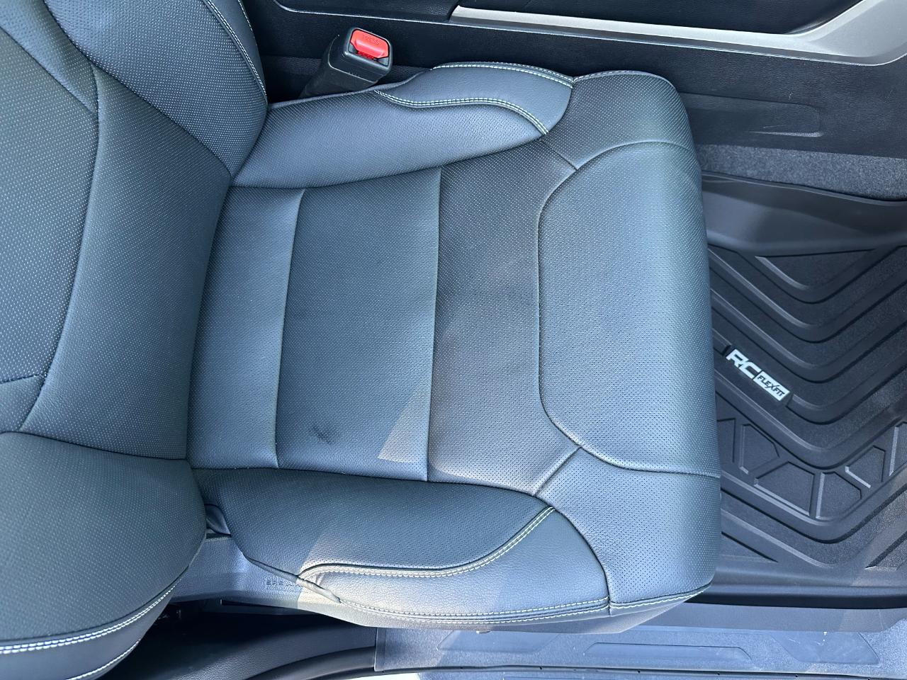 Toyota Tundra 4WD SR5 CrewMax 5.5' Bed (Natl) 2026