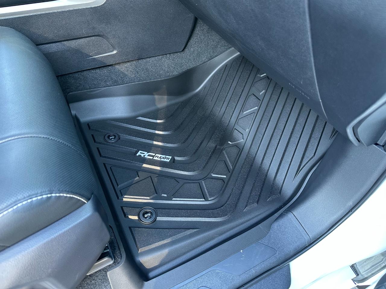 Toyota Tundra 4WD SR5 CrewMax 5.5' Bed (Natl) 2026