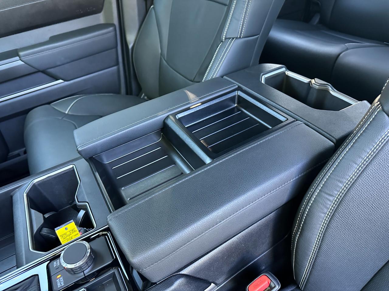 Toyota Tundra 4WD SR5 CrewMax 5.5' Bed (Natl) 2026