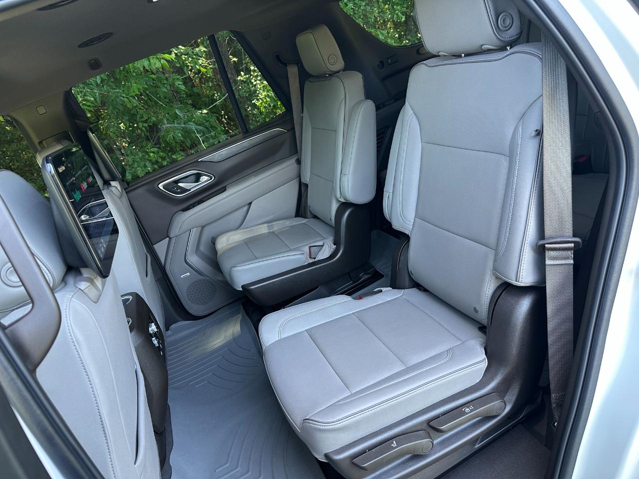 GMC Yukon 4WD 4dr SLT 2024