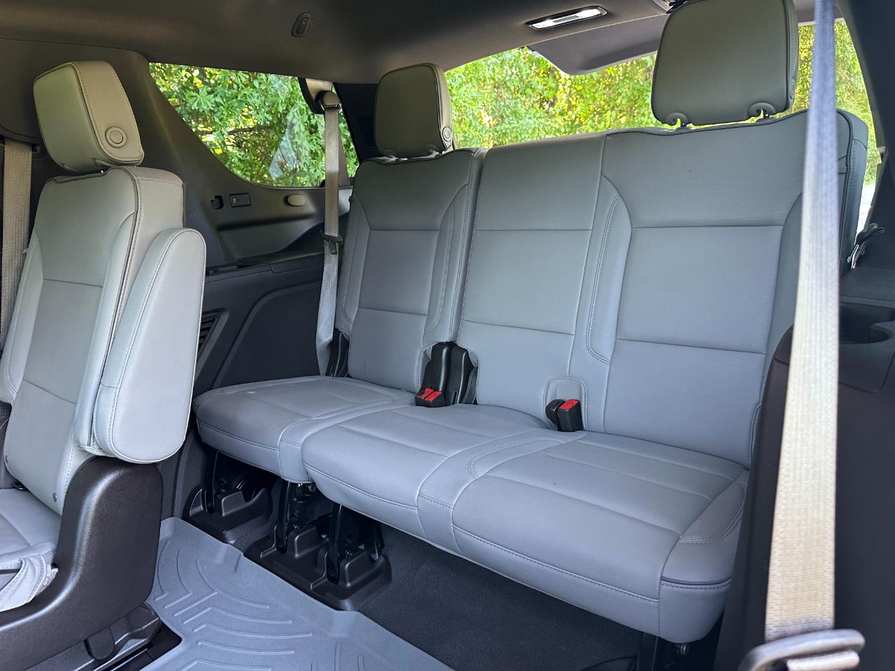 GMC Yukon 4WD 4dr SLT 2024