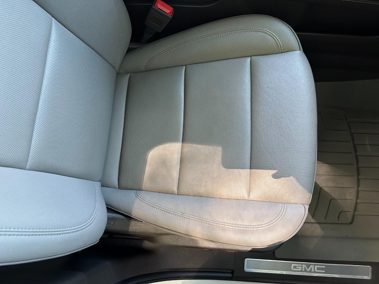 GMC Yukon 4WD 4dr SLT 2024