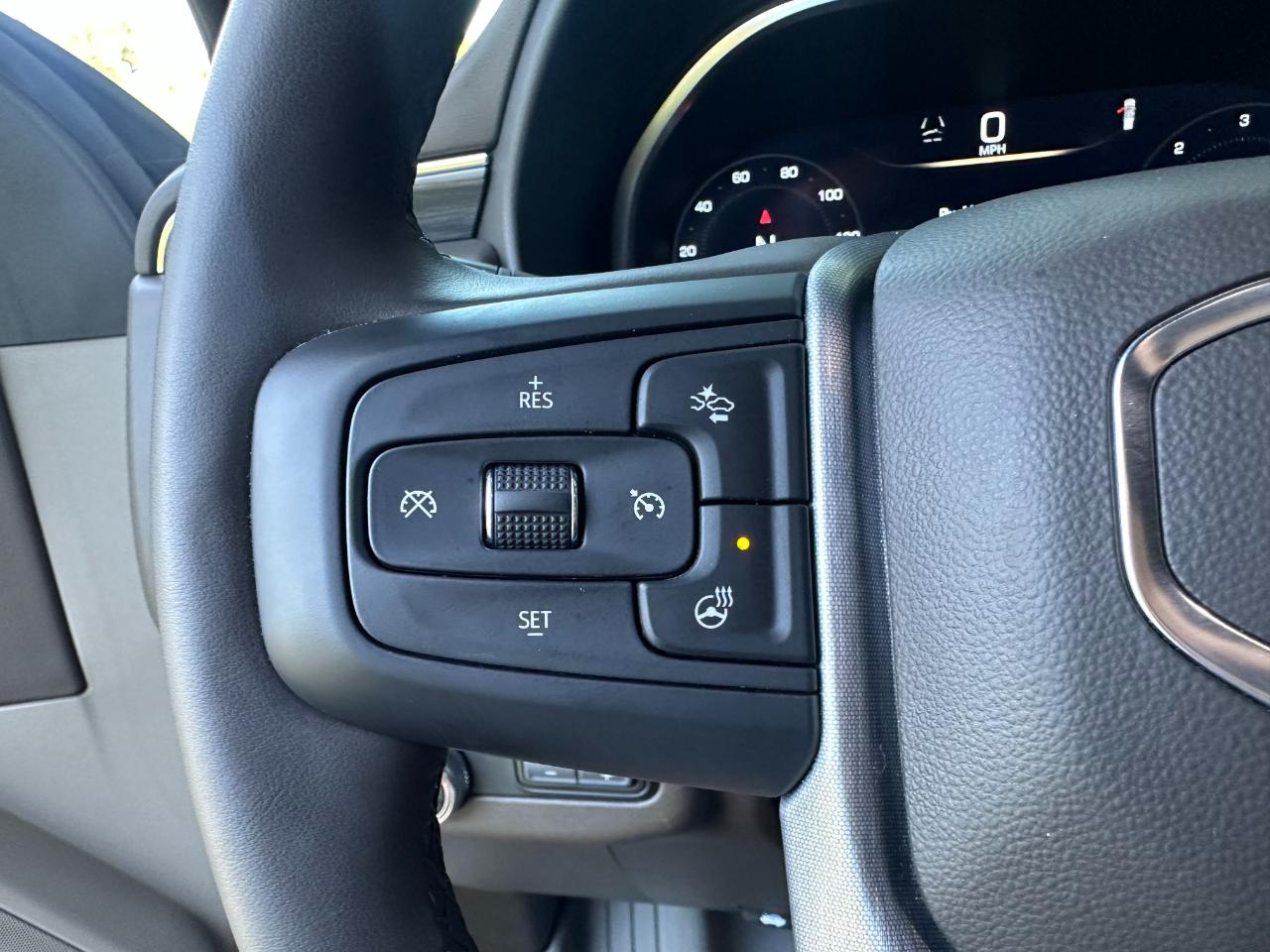 GMC Yukon 4WD 4dr SLT 2024