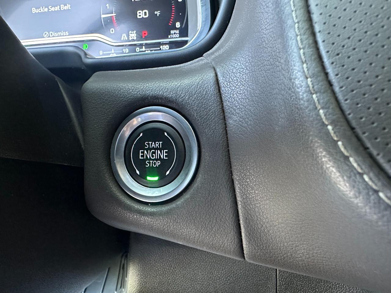 GMC Yukon 4WD 4dr SLT 2024