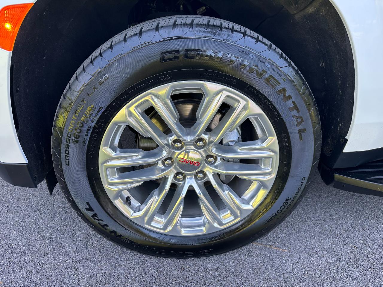 GMC Yukon 4WD 4dr SLT 2024