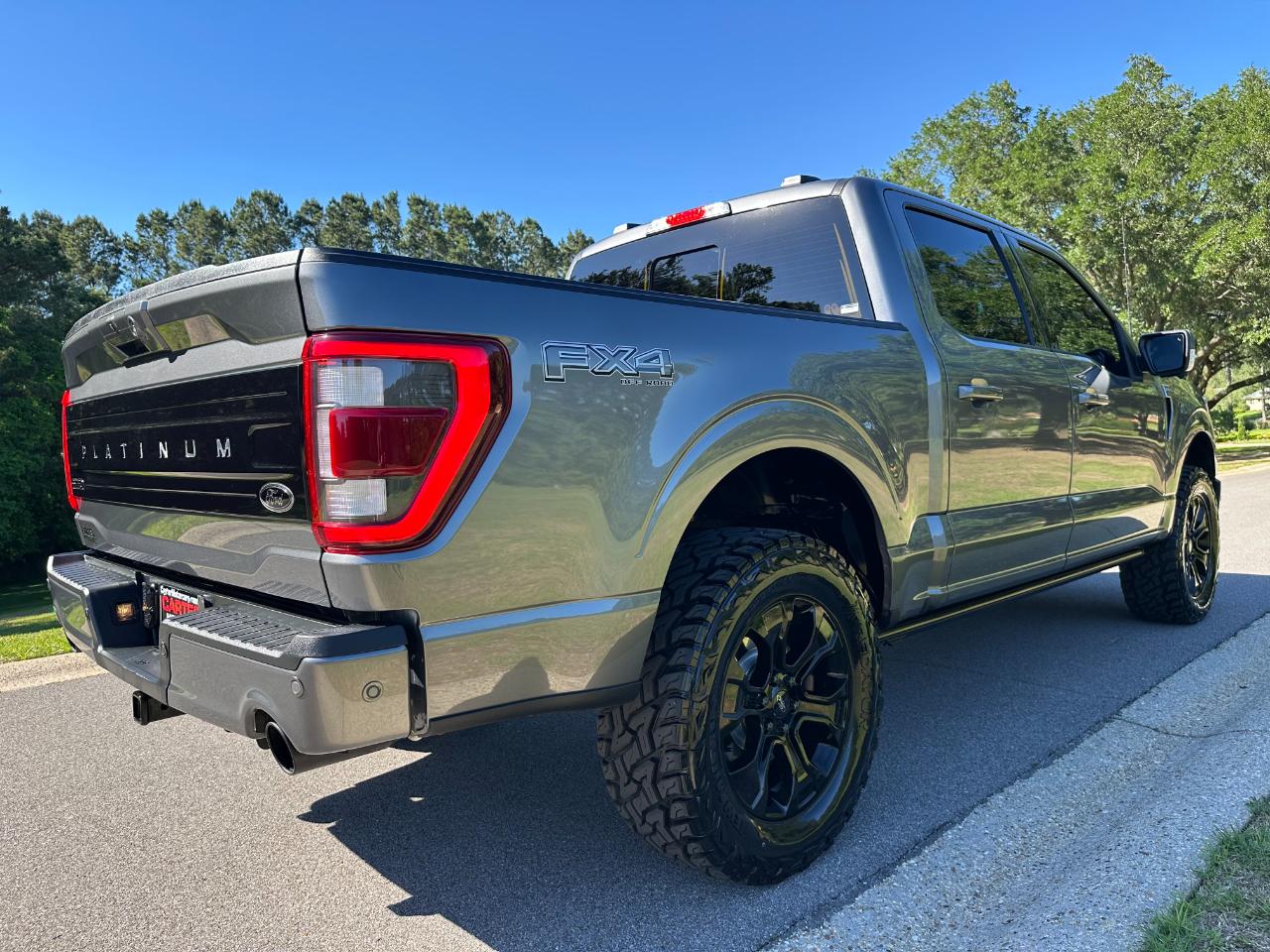 Ford F-150 Platinum 4WD SuperCrew 5.5' Box 2023