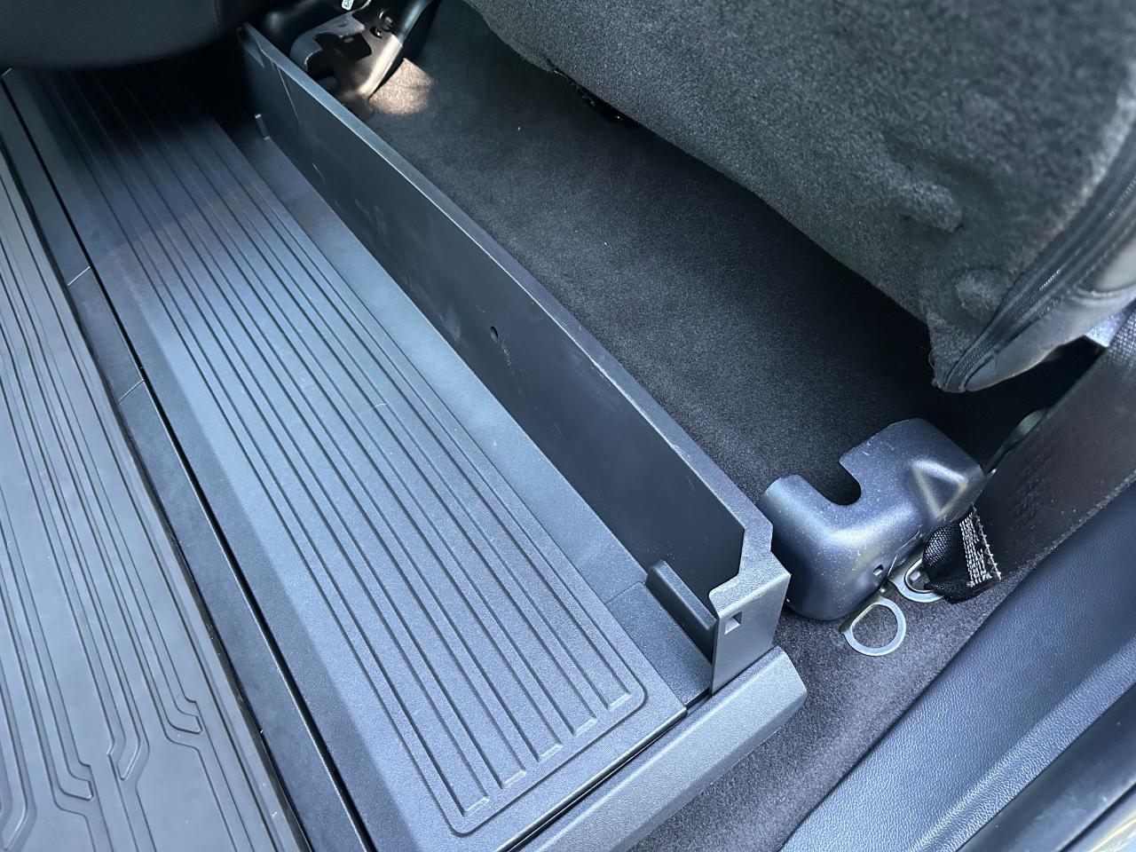 Ford F-150 Platinum 4WD SuperCrew 5.5' Box 2023
