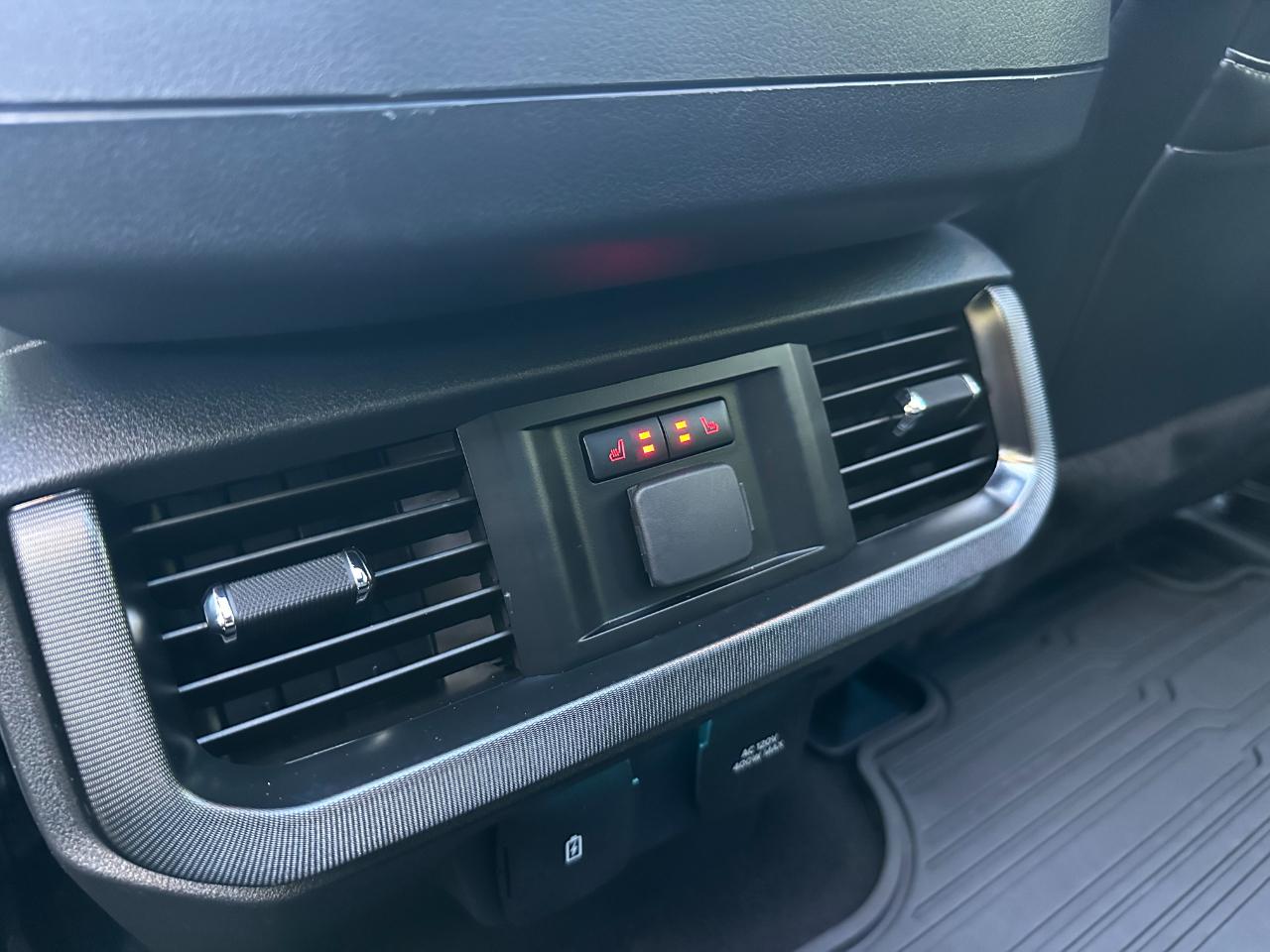 Ford F-150 Platinum 4WD SuperCrew 5.5' Box 2023