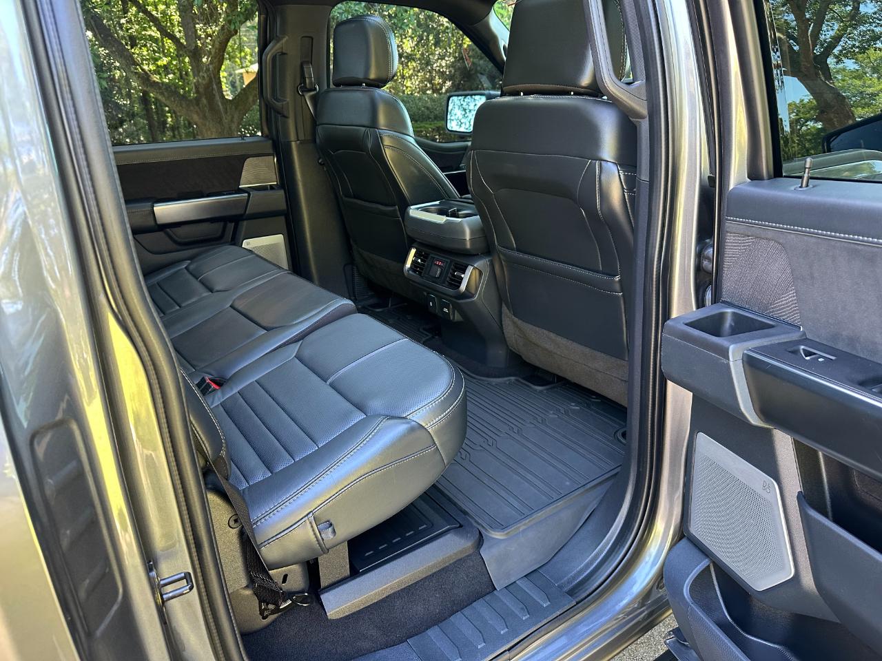 Ford F-150 Platinum 4WD SuperCrew 5.5' Box 2023