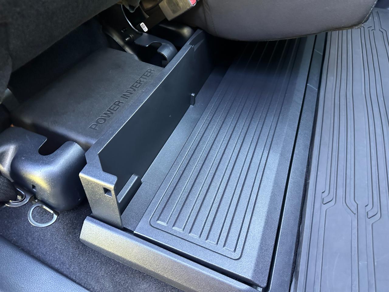Ford F-150 Platinum 4WD SuperCrew 5.5' Box 2023