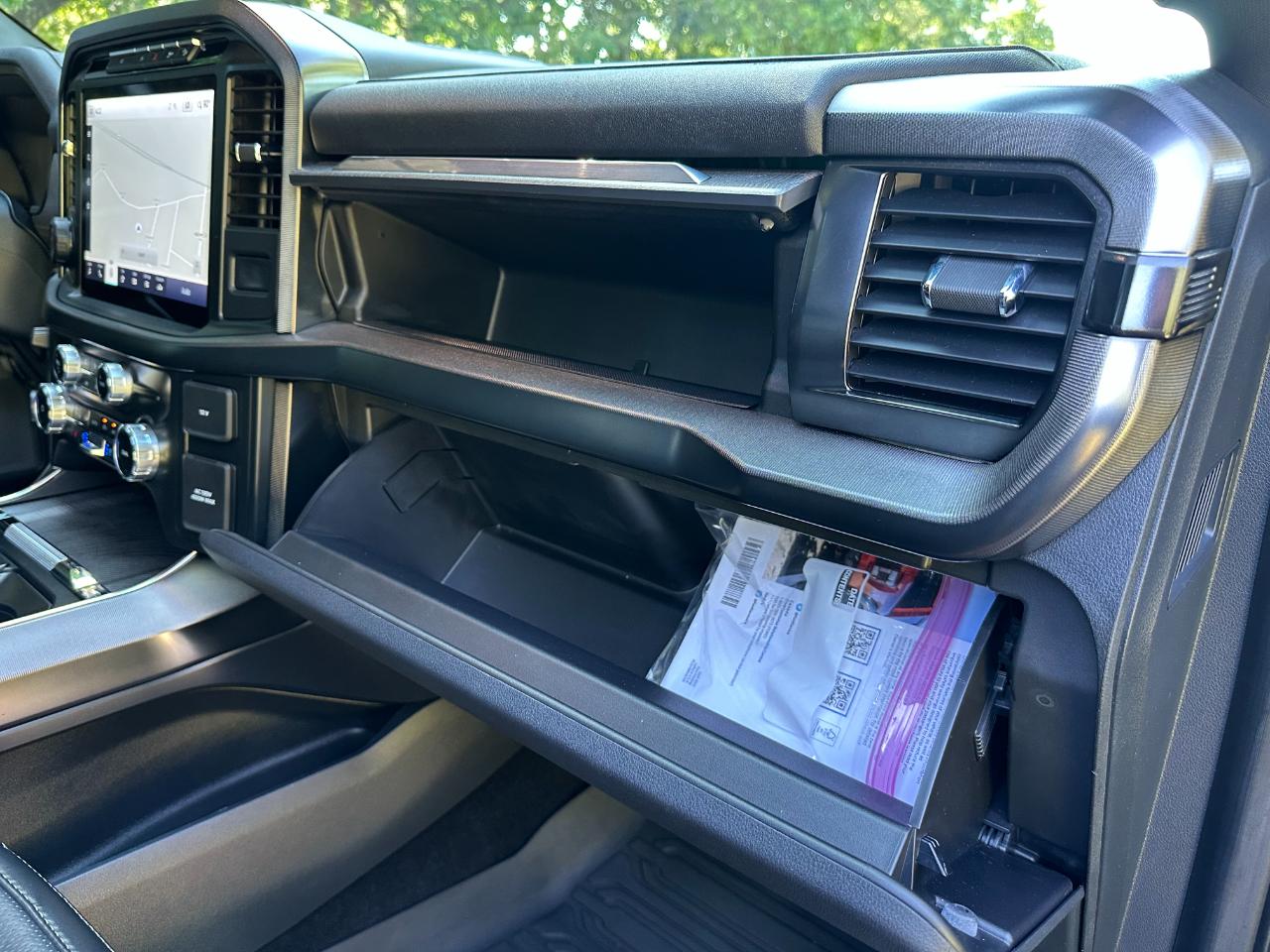 Ford F-150 Platinum 4WD SuperCrew 5.5' Box 2023