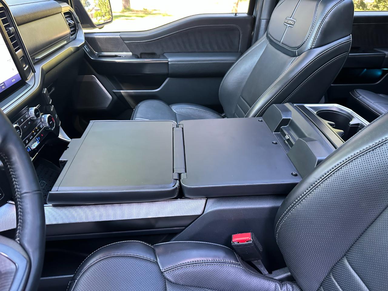 Ford F-150 Platinum 4WD SuperCrew 5.5' Box 2023