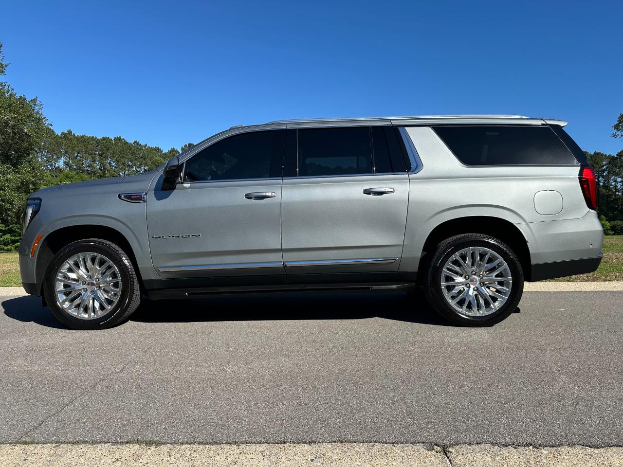 GMC Yukon XL 2WD 4dr Elevation 2025