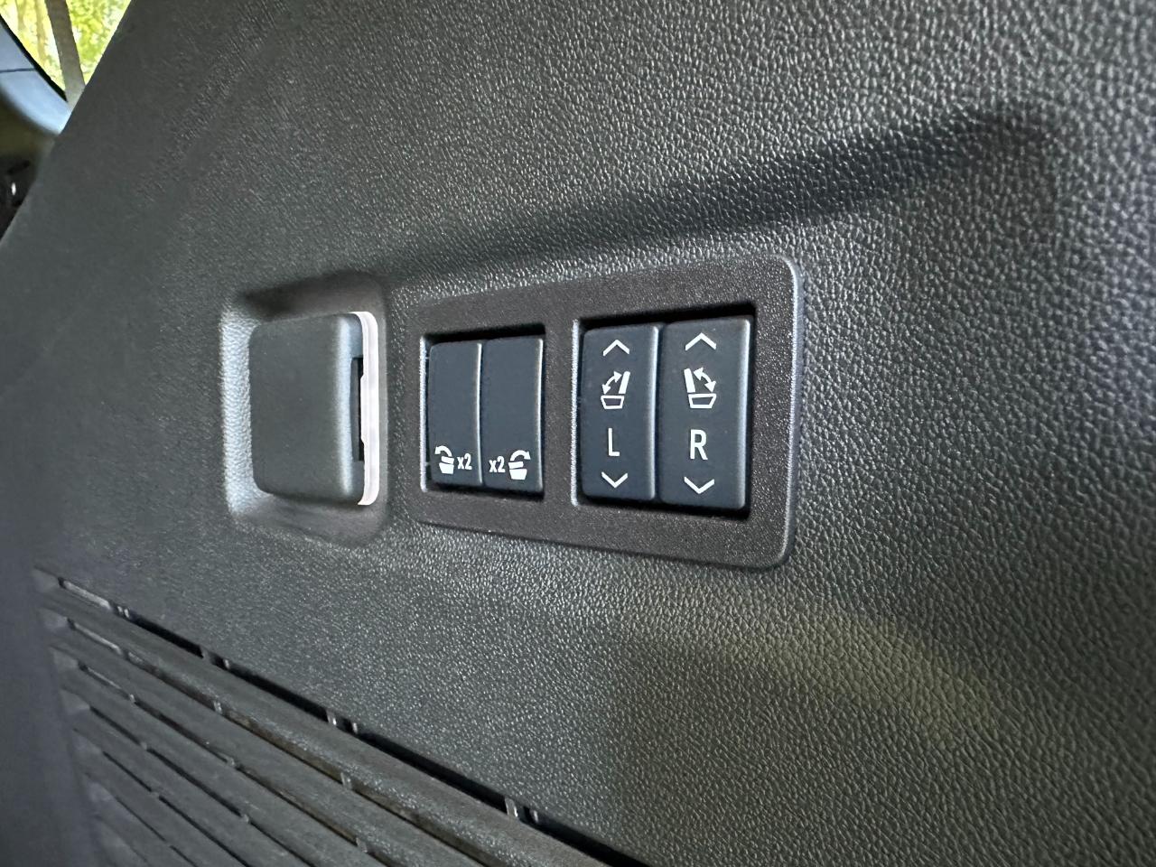 GMC Yukon XL 2WD 4dr Elevation 2025