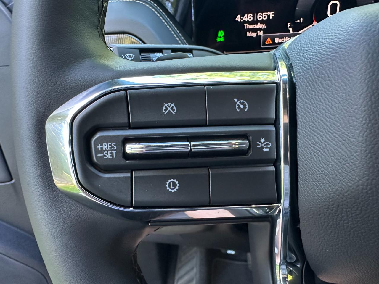 GMC Yukon XL 2WD 4dr Elevation 2025