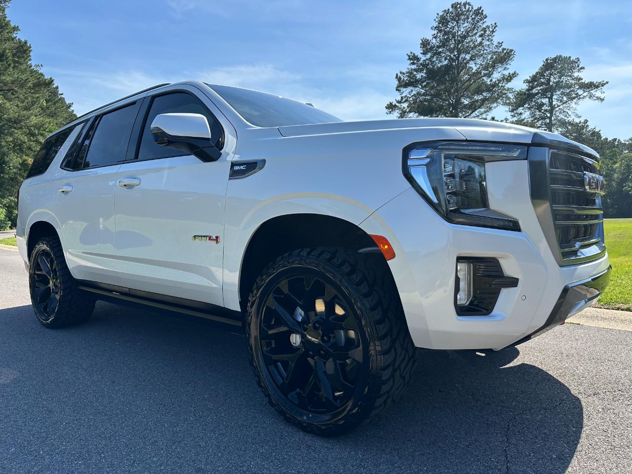GMC Yukon 4WD 4dr AT4 2024